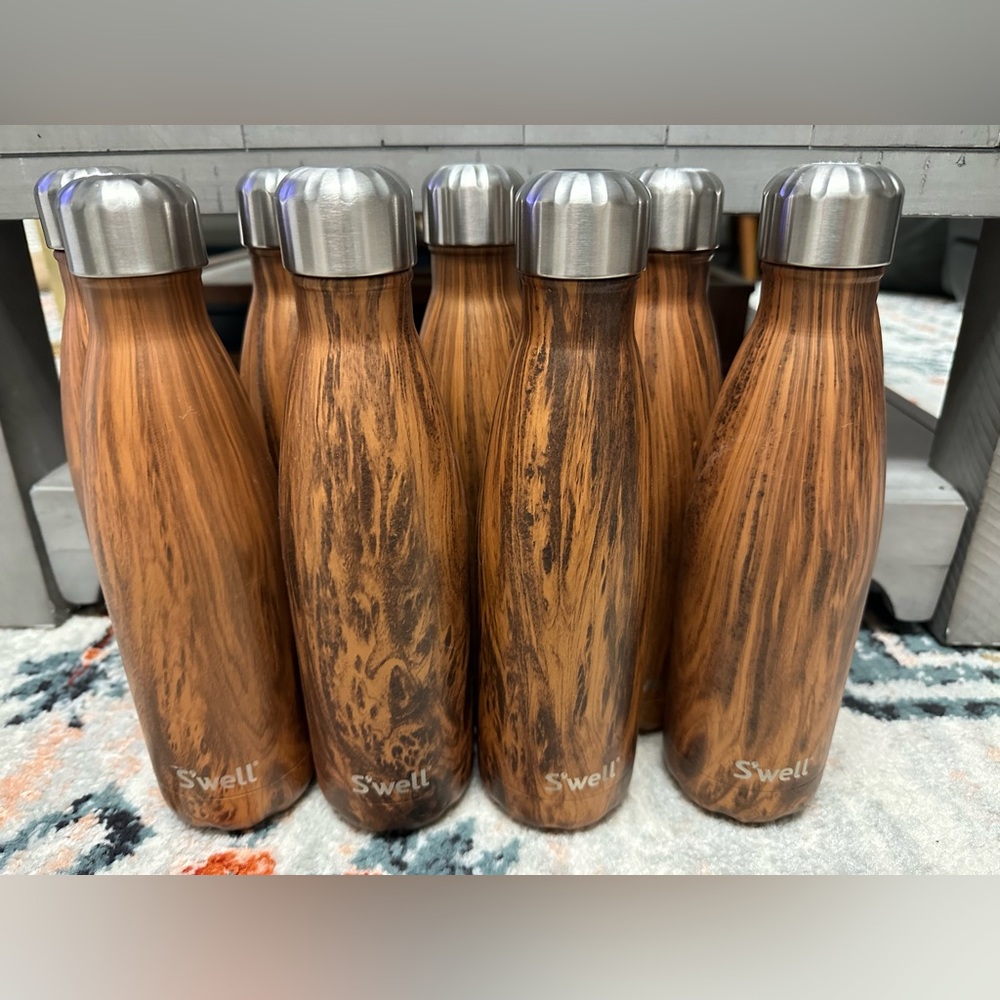 New S’Well 17oz Water Bottles (9)